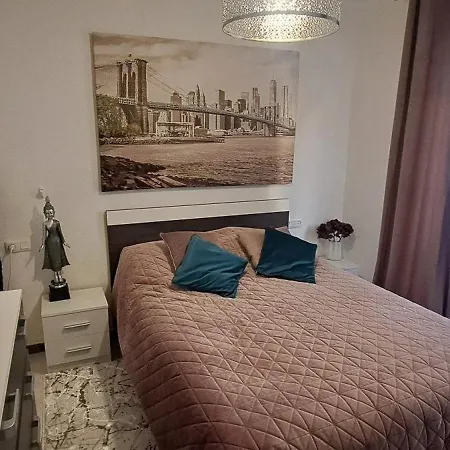 Jakub De Lux * Torrevieja