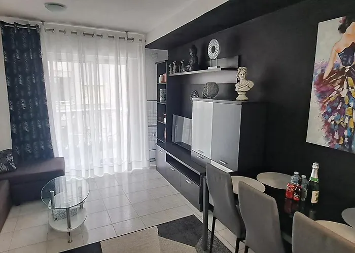 Jakub De Lux Διαμέρισμα Τορεβιέχα